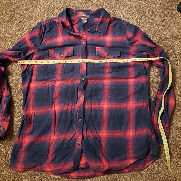 Eddie Bauer Classic Fit Long-Sleeve Red & Blue Plaid Flannel Shirt - Picture 5 of 7